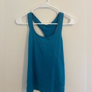 Lululemon Swiftly Tech Racerback 2.0 Hawaiian Blue